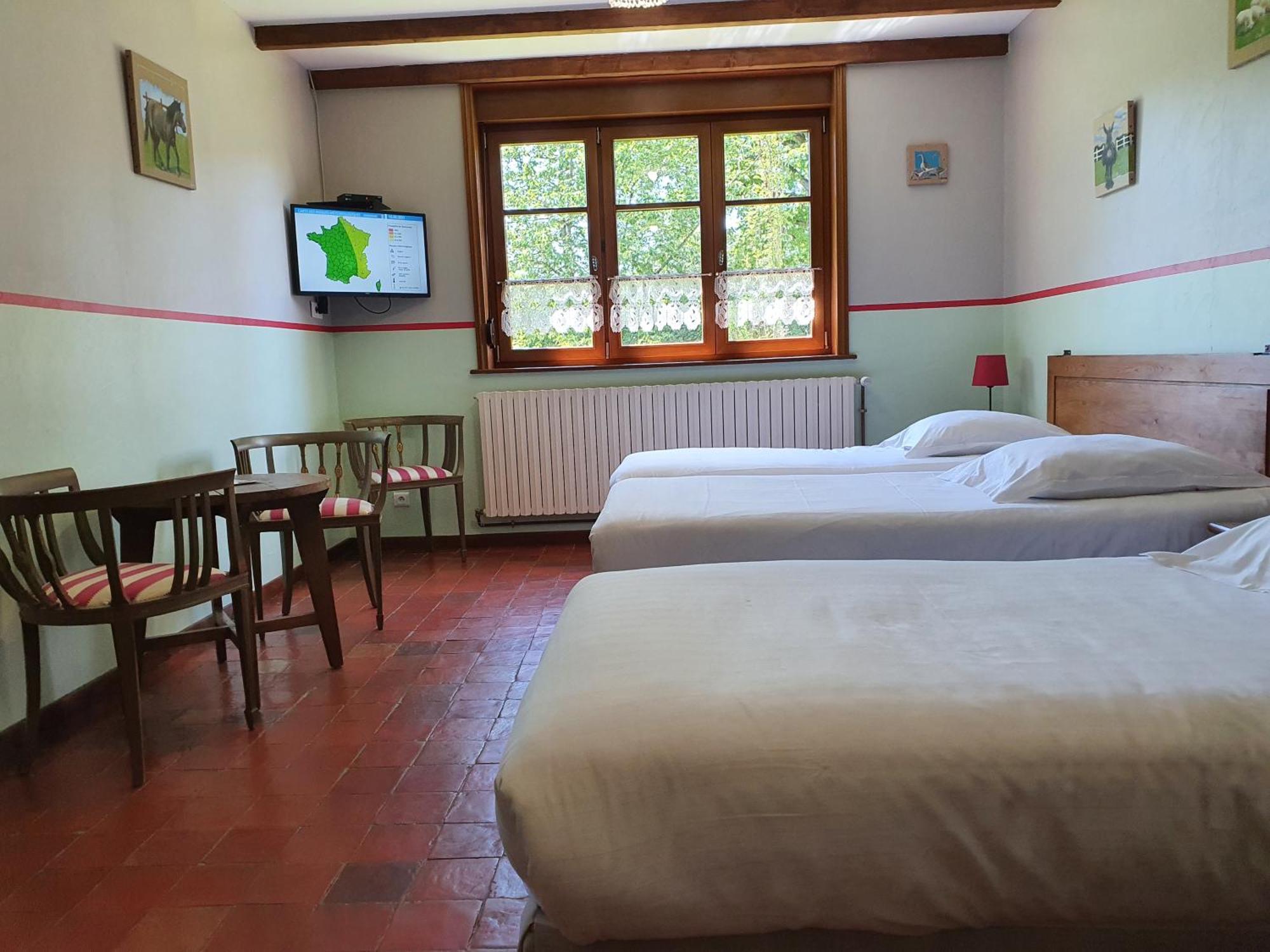 Les Mout'Anes Bed & Breakfast Saint-Hilaire-sur-Helpe Luaran gambar